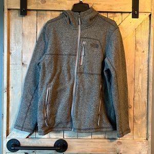 MensThe North Face hoodie size XLarge.
